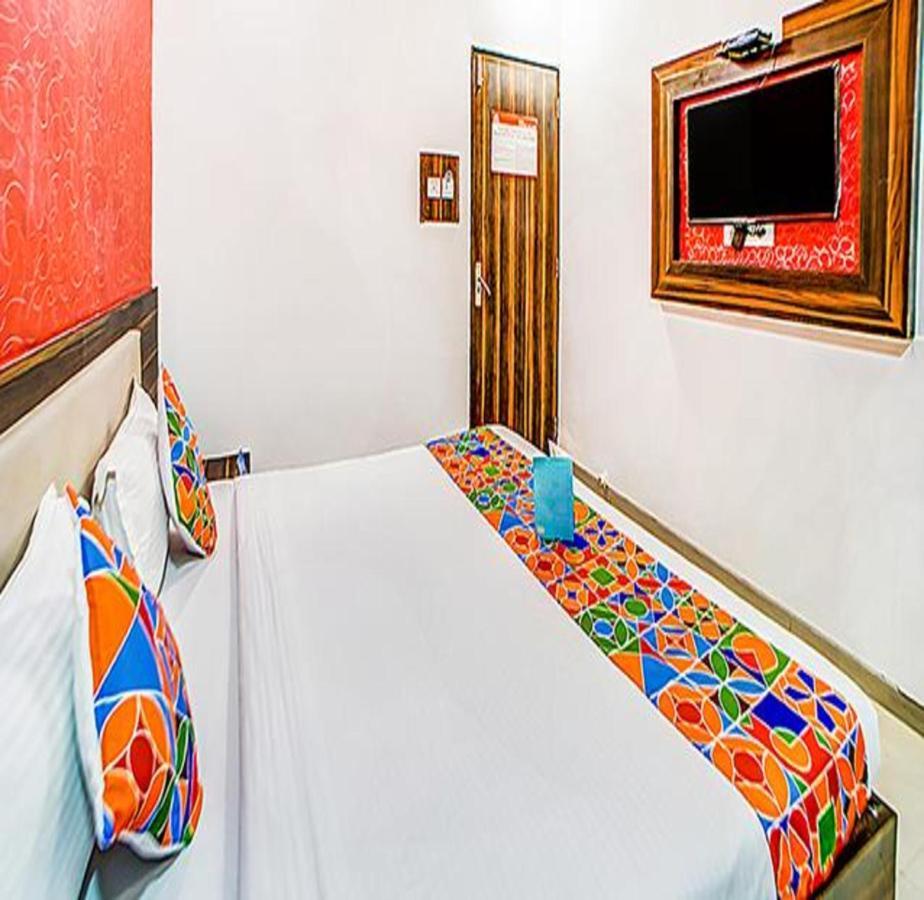 Fabhotel Glorify Palace - Nr Mumbai International Airport Екстер'єр фото